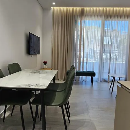 Ama Luxury דירה סרנדה
