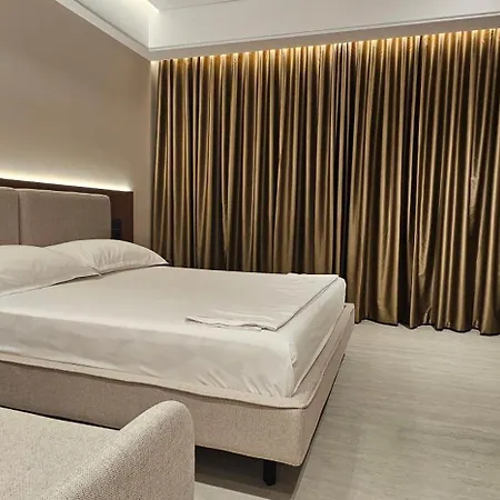 Ama Luxury